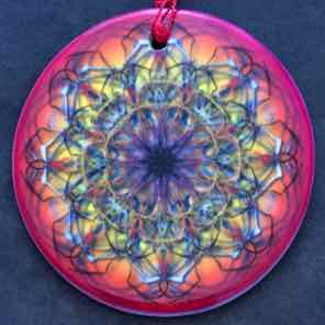 ROUND CERAMIC
ORNAMENT
RED PLUM 1
